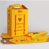 Cutii pentru incinerarea deșeurilor medicale: Volumul 7.5 L cu saci de polietilenă